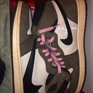 Air jordan Travis scott high 1